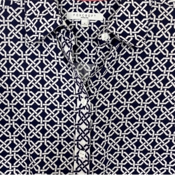 Foxcroft Women’s  Geometric Blue 3/4 Sleeves Shirt Color Size 8 - Picture 6 of 8